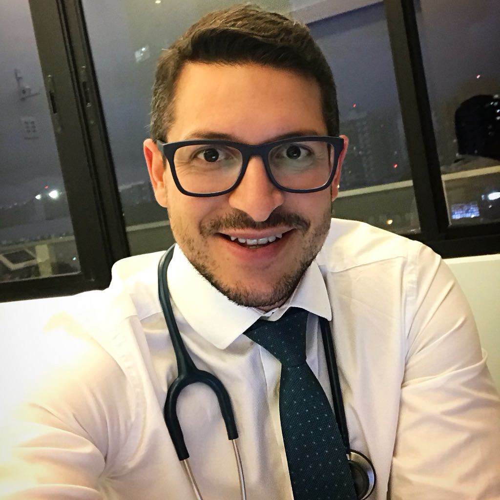 Dr. Di�genes Avelino Freire Filho